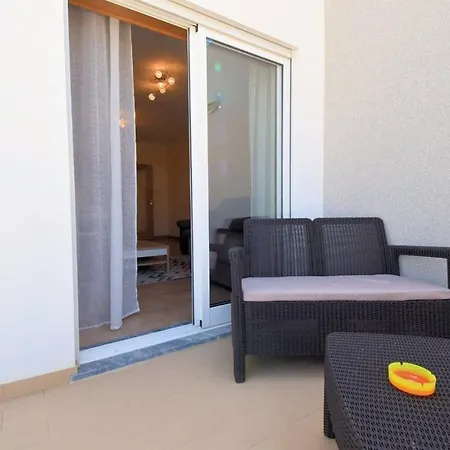 Apartment Perfect New In